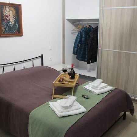 Ranias'S House 2 Apartment พีเรียส ภายนอก รูปภาพ