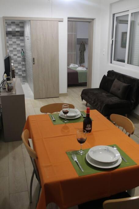 Ranias'S House 2 Apartment พีเรียส ภายนอก รูปภาพ